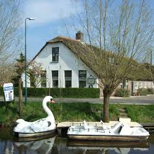 Natuurcamping De Boerderij - Snelrewaard